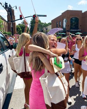 Image post by @uagammaphi on Instagram