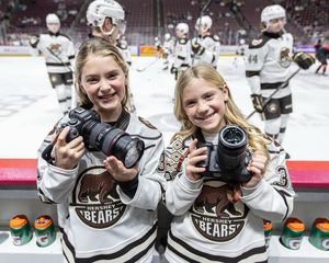 Image post by @thehersheybears on Instagram