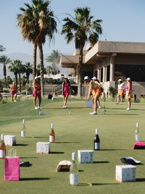 Image post by @babesgolf on Instagram