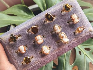 Image post by @maejeanvintage on Instagram