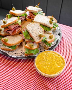 Image post by @allthebestdeli on Instagram