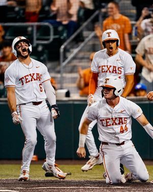 Image post by @texasbaseball on Instagram