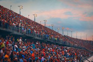Image post by @TooToughToTame on Twitter