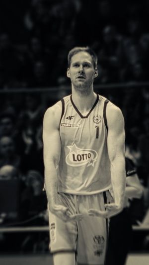 Video post by @Arka Gdynia Kosz on Facebook