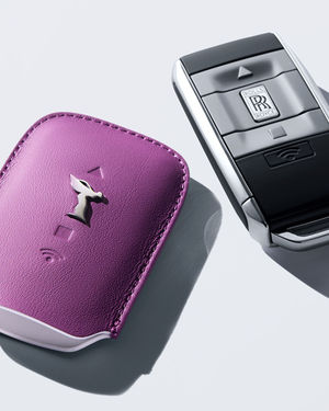 Image post by @rollsroycecarsna on Instagram
