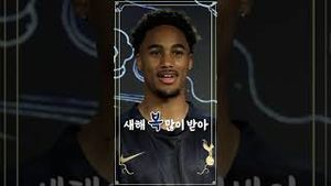 Video post by @tottenhamhotspur on YouTube
