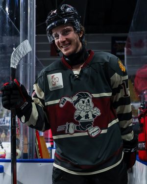 Image post by @goicehogs on Twitter