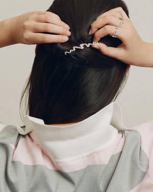 Image post by @ellehongkong on Instagram