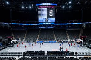 Image post by @kuwbball on Instagram