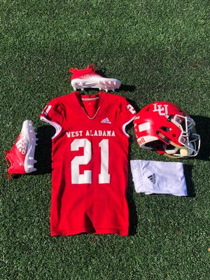 Image post by @uwa_football on Twitter