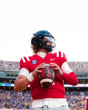 Image post by @OleMissFB on Twitter