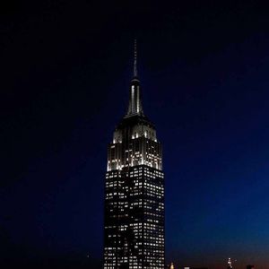 Image post by @empirestatebldg on Instagram
