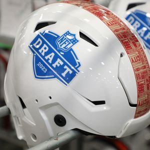 Image post by @riddellsports on Instagram