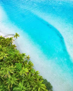 Image post by @droneartgallery on Instagram