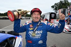 Image post by @NHRA on Twitter
