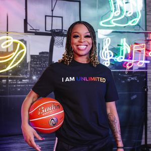 Image post by @auproshop on Instagram