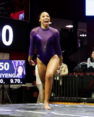 Image post by @uwgymnastics on Instagram