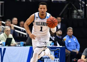 Image post by @NovaAthletics on Twitter/X