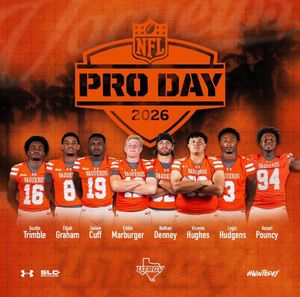 Image post by @utrgvfootball on Instagram