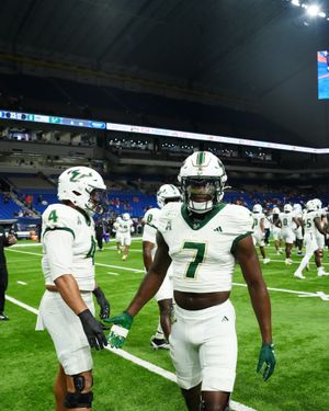 Image post by @usffootball on Instagram