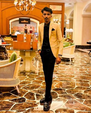 Image post by @world.of.manav on Instagram