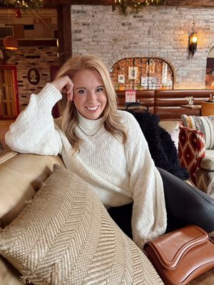 Image post by @collectivelykaitlyn on Instagram