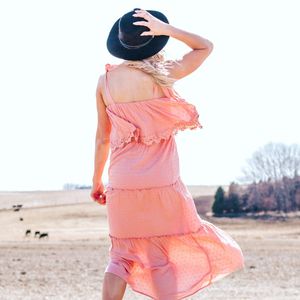 Image post by @shopfillyflair on Instagram