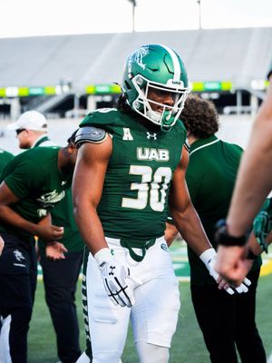 Image post by @uab_fb on Instagram