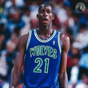 Image post by @LegionHoops on Twitter