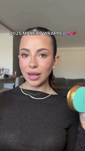 Video post by @anyaweitz on TikTok