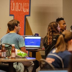 Image post by @illiniunion on Instagram