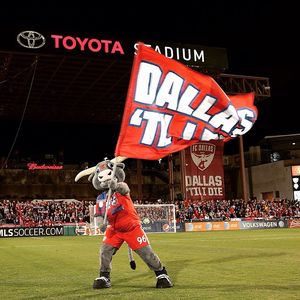Image post by @fcdallas on Instagram