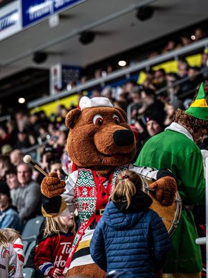 Image post by @mackd.png on Threads