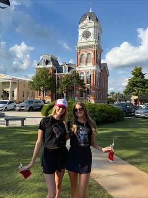 Image post by @taya.skelton on Instagram