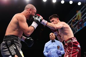 Image post by @MatchroomBoxing on Twitter