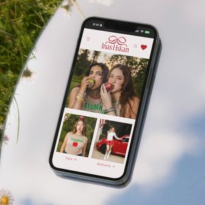 Image post by @niyuart on Instagram