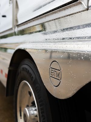 Image post by @bloomertrailers on Instagram