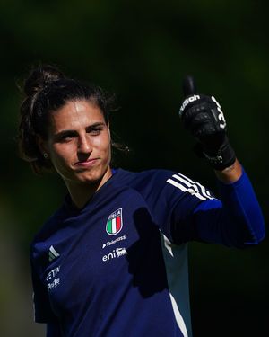 Image post by @azzurrefigc on Instagram