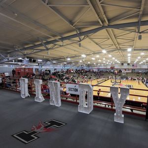 Image post by @uindy on Instagram