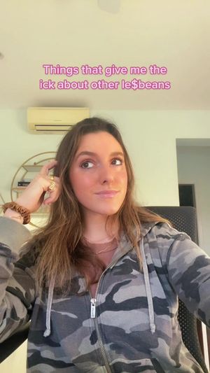 Video post by @arielledangelo on TikTok