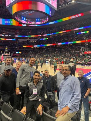 Image post by @UVAMensHoops on Twitter