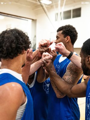 Image post by @ubuffalo_mbb on Instagram