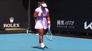 Video post by @thetaylortownsend on TikTok