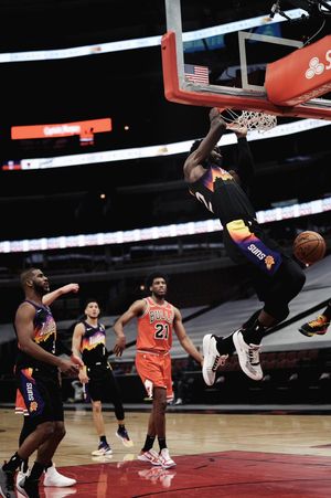 Image post by @DeandreAyton on Twitter