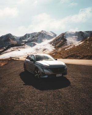 Image post by @peugeot on Instagram