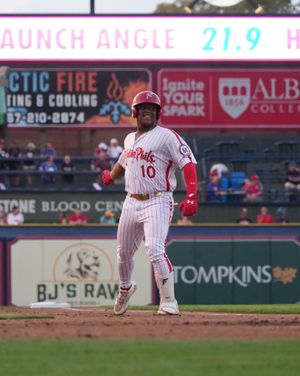 Image post by @fightins on Instagram