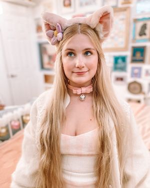 Image post by @snugzmeow on Instagram