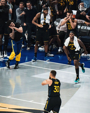 Image post by @warriors on Twitter