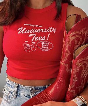 Image post by @uoregon_utees on Instagram