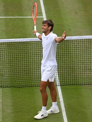 Image post by @head_tennis on Instagram